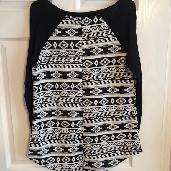 Aztec Baseball Tee - Picture 4 of 4